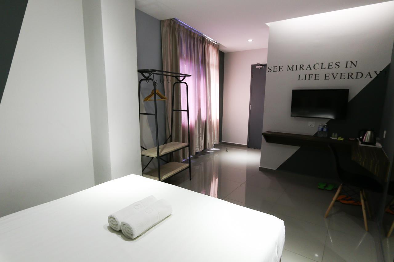 Hotel 99 Kota Kemuning Shah Alam Exteriör bild